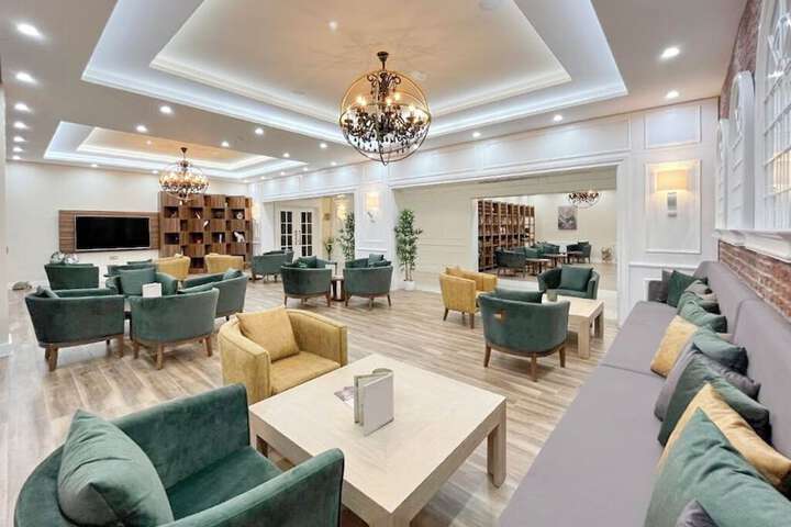 Lobby Entry