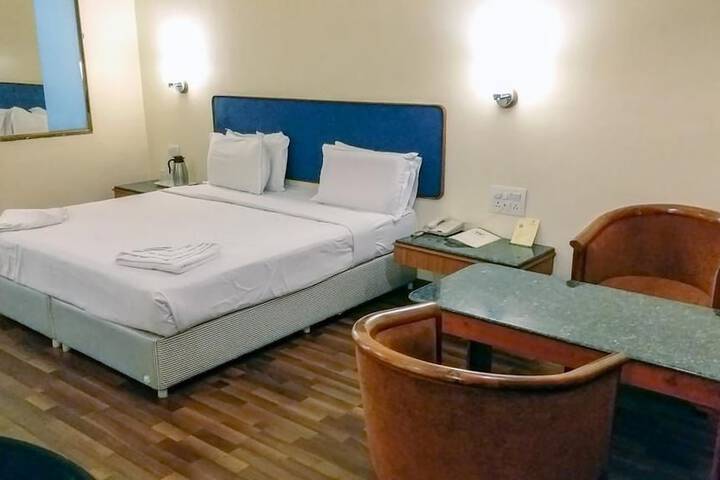 Room 7 of 41