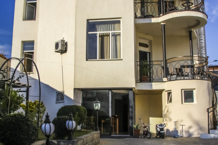 VILLA TIFLISI HOTEL