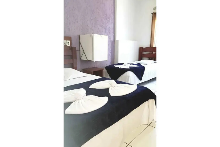 Room 2 of 11