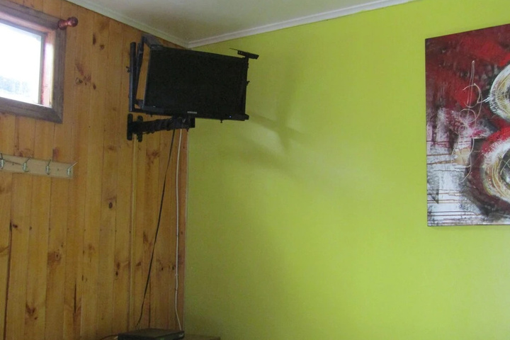 Room 13 of 23