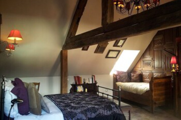 Room 10 of 44