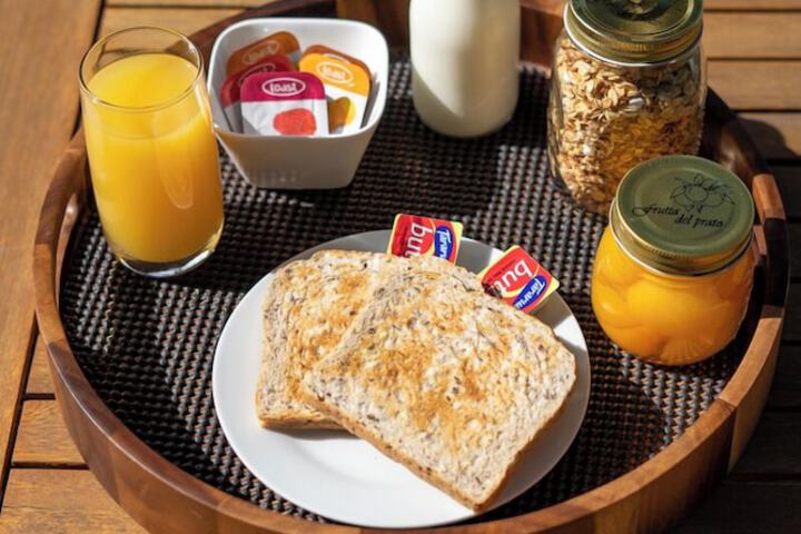 Breakfast/Coffee Service 106 of 115