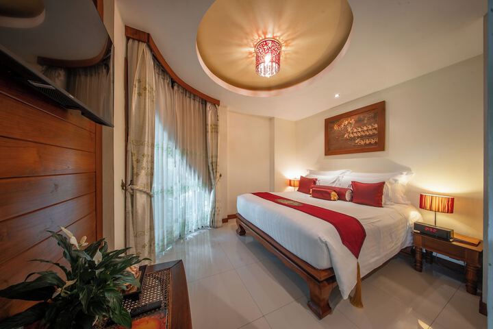 Room 40 of 178