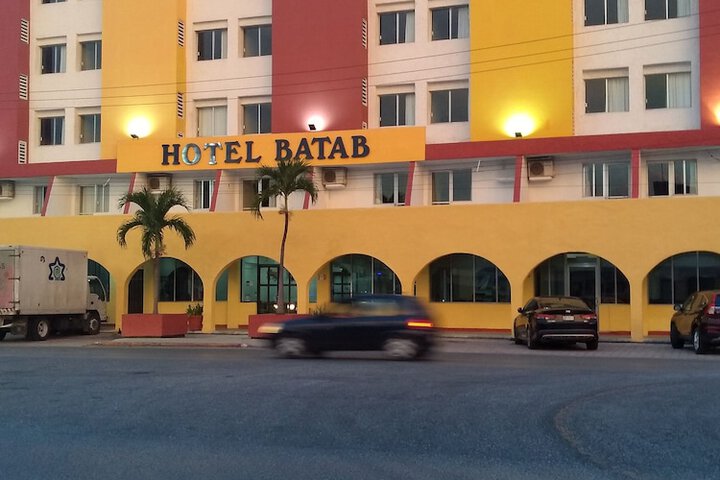 Hotel 13 of 14