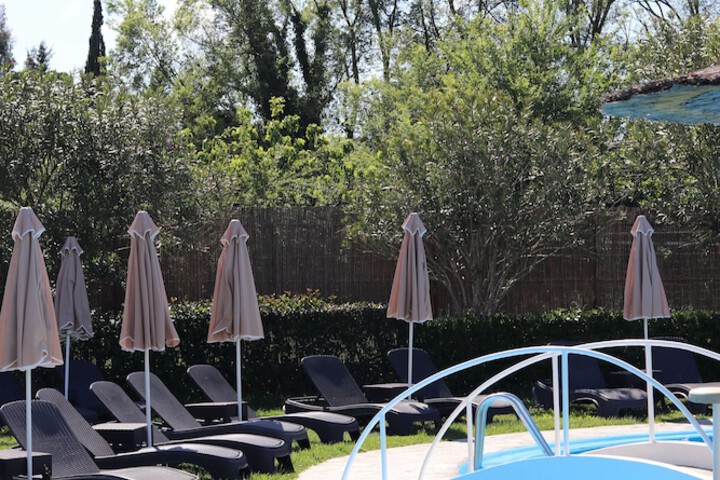 Pool 13 of 50