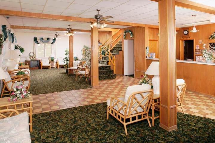 Hotel Interior 2 of 136