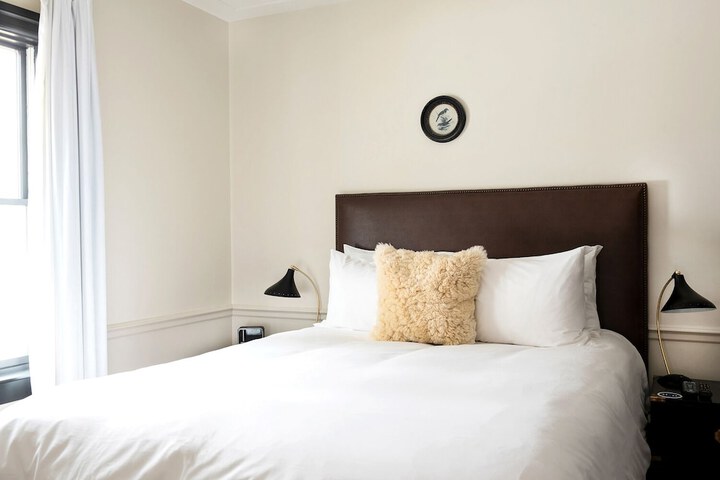 Room 29 of 124