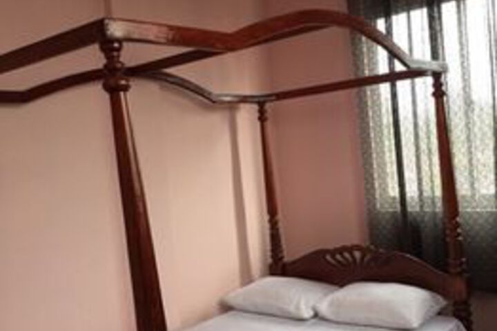 Room 41 of 87