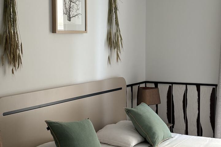 Room 7 of 23