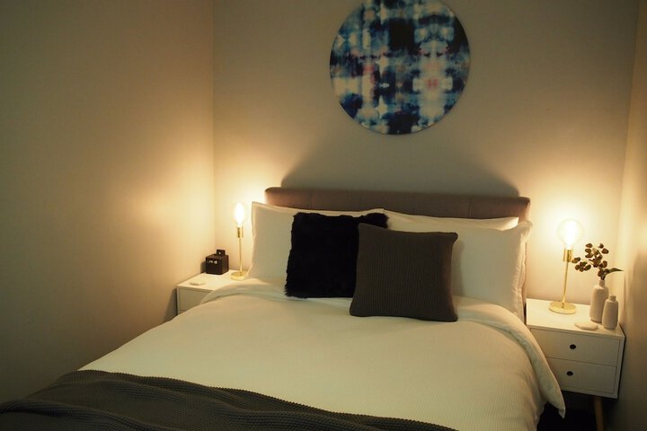 Room 6 of 38
