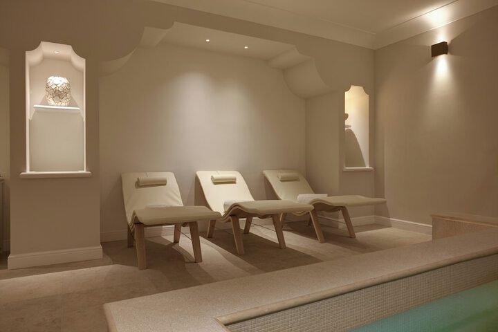 Spa 50 of 77