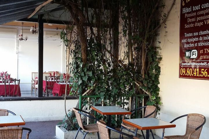Cafe