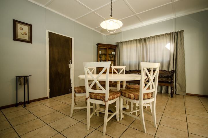 Room 16 of 73