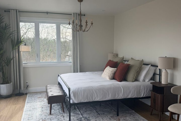 Room 44 of 91