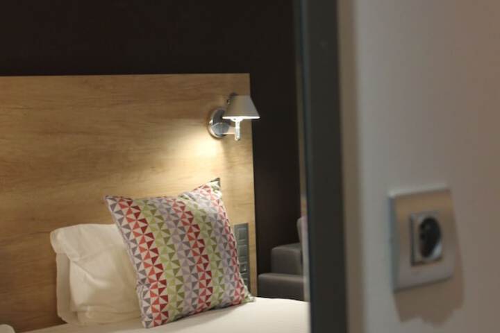 Room 6 of 55