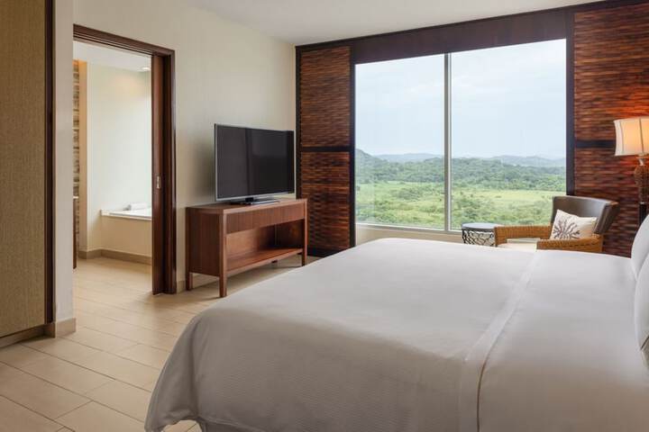 Room 16 of 114