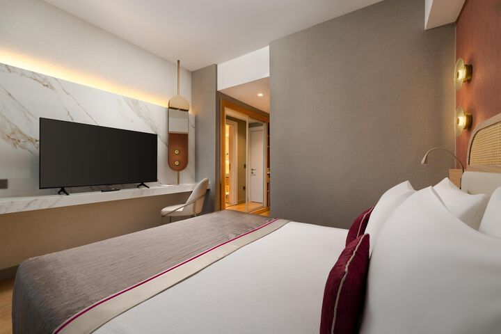Room 21 of 135