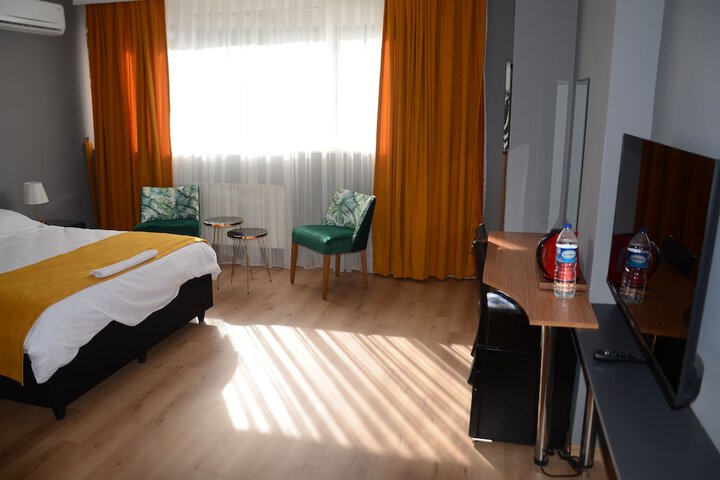 Room 20 of 43