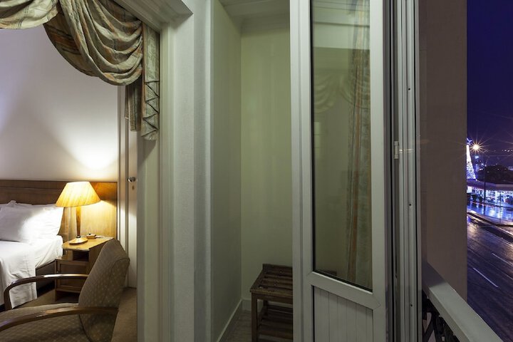 Room 20 of 62