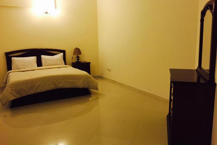 Riviera Plaza - 1