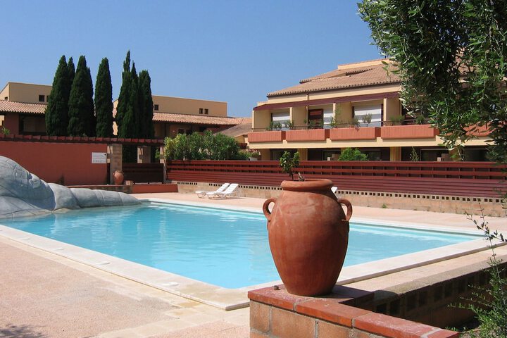 Hotel with Pool