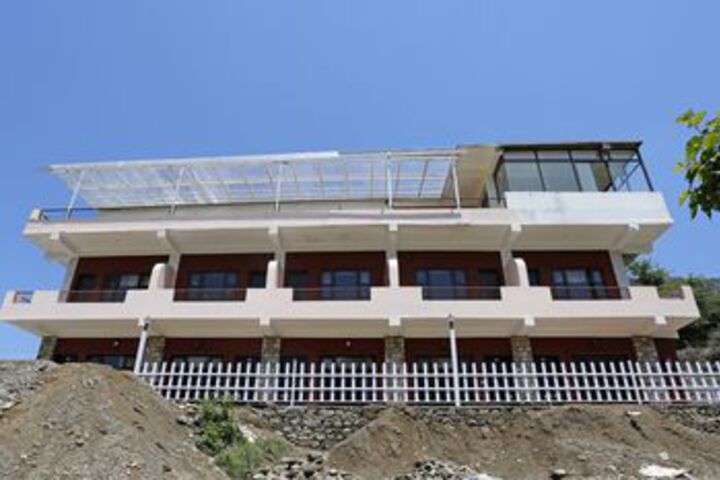 Hotel 4 of 23