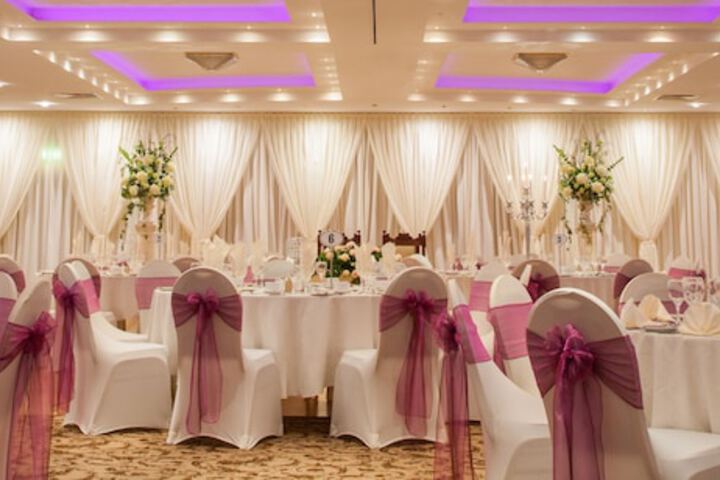 Ballroom/Hall 60 of 83