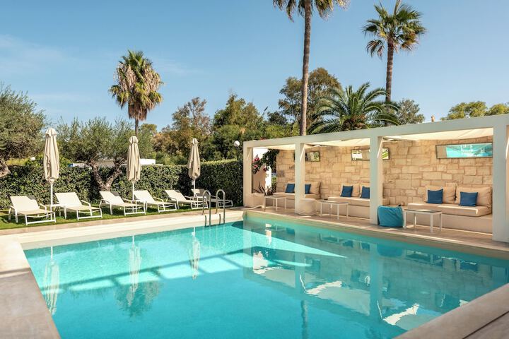 Pool 19 of 38