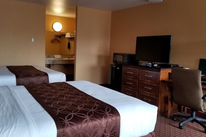 Room 47 of 89
