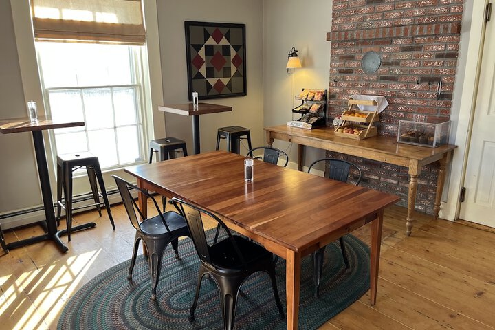 Breakfast/Coffee Service 250 of 311