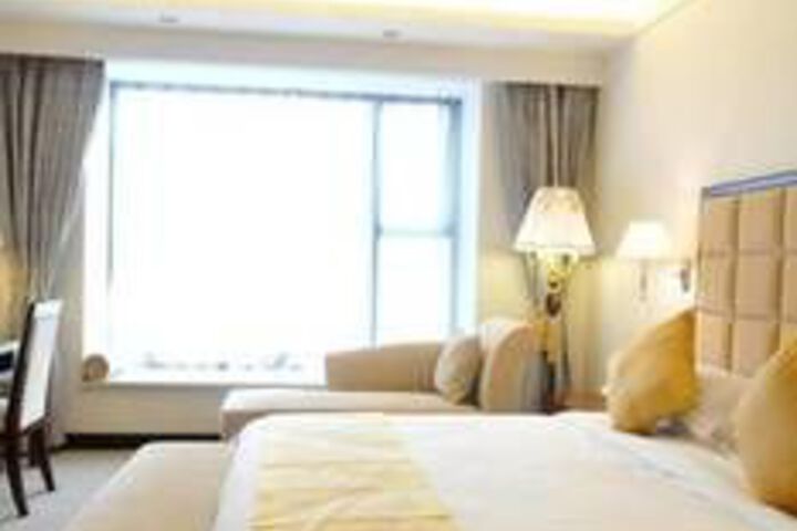 Room 21 of 73