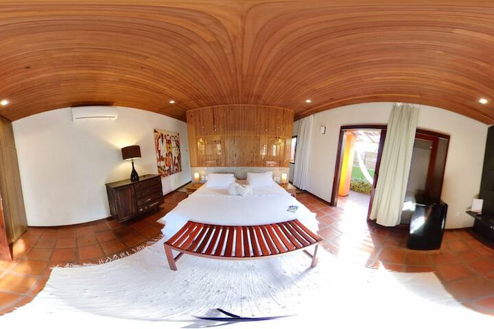 Room 18 of 112