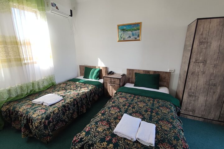 Room 37 of 70