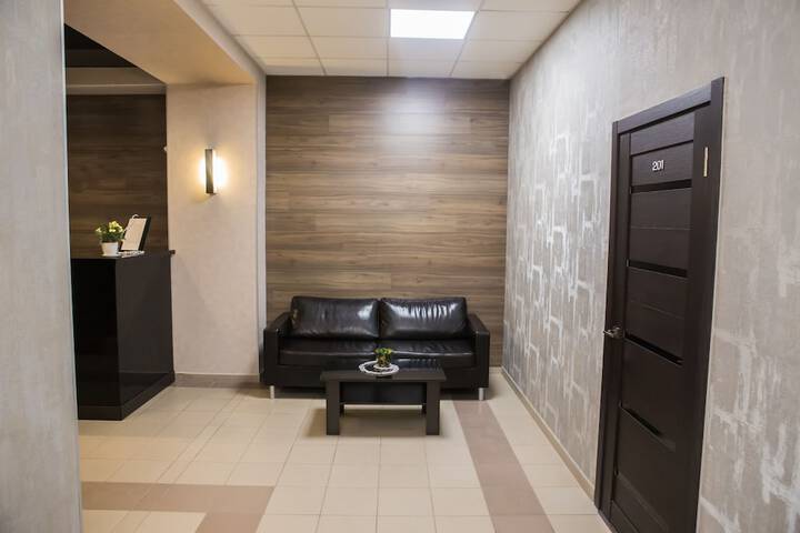 Ballroom/Hall 26 of 34