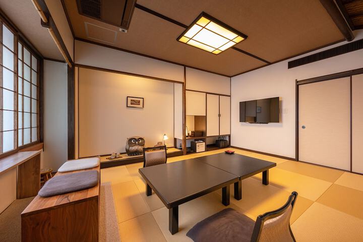 Room 16 of 223