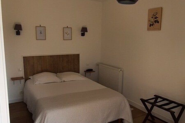 Room 16 of 74