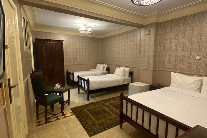 Room 22 of 44