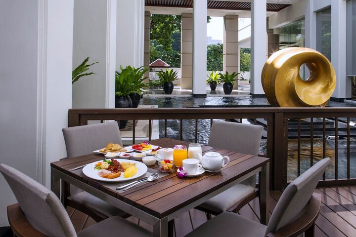 Breakfast/Coffee Service 58 of 83
