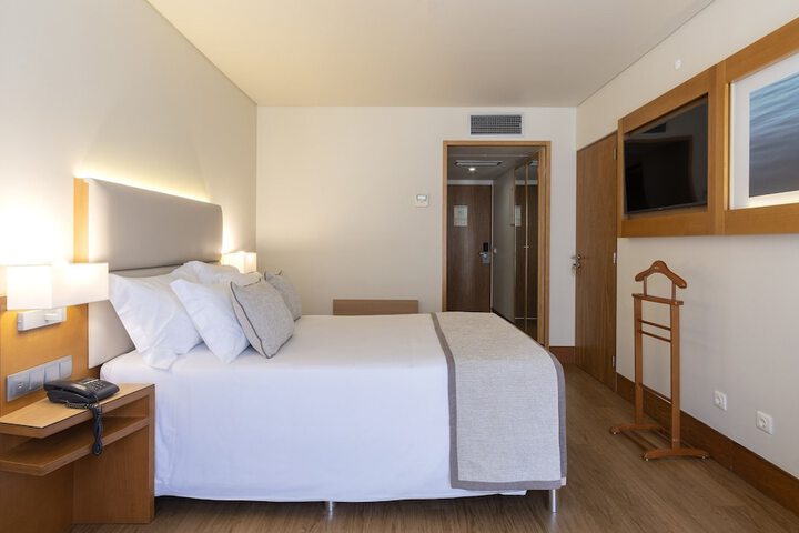 Room 58 of 169