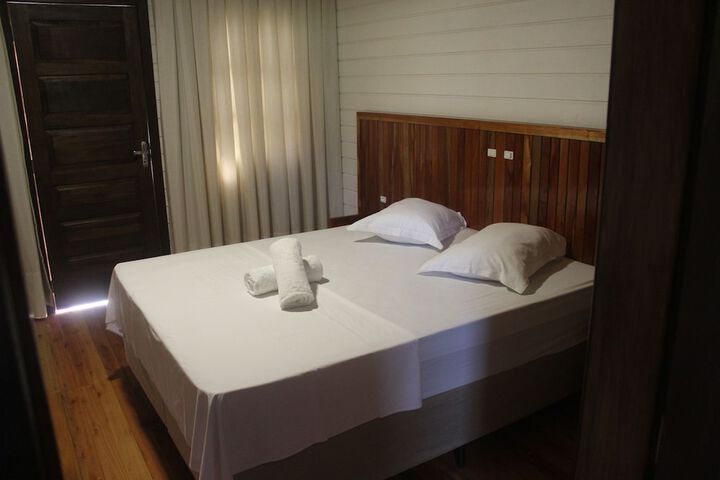 Room 16 of 34