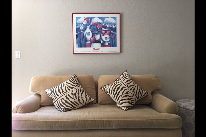 Room 27 of 47