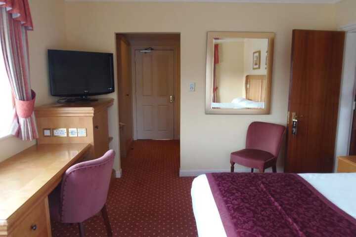 Room 8 of 45