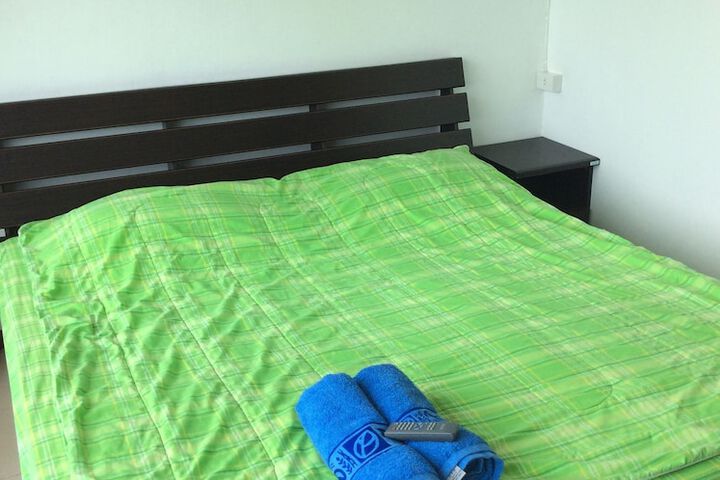 Room 3 of 21