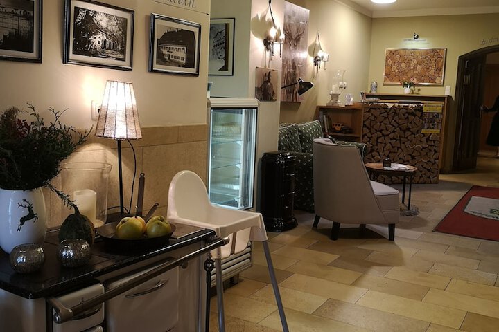Hotel Interior 8 of 111
