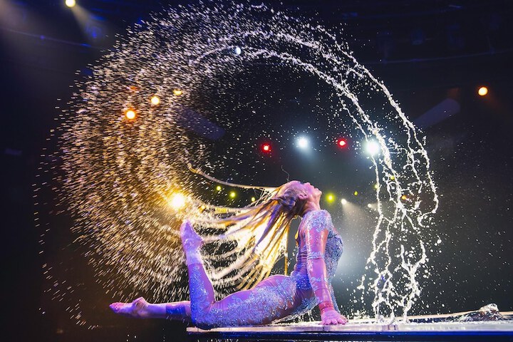 Entertainment 51 of 85