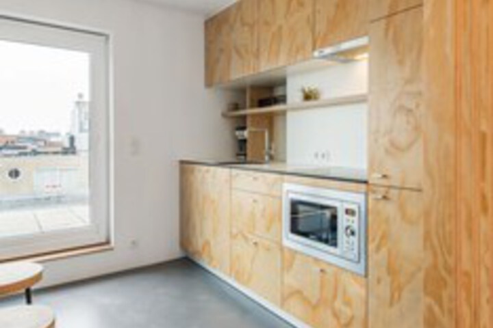 Room 16 of 26