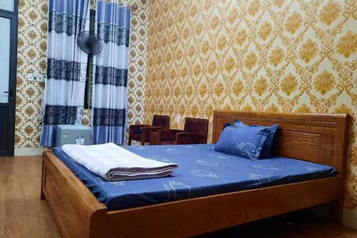 Room 7 of 23