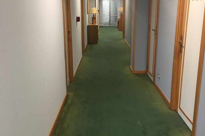 Ballroom/Hall 51 of 54