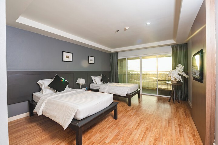 Room 35 of 139